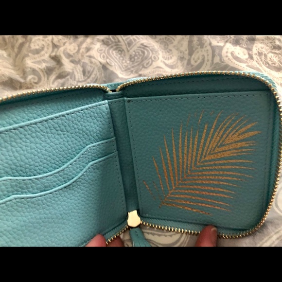 Small Zippered Wallet - Picture 2 of 6